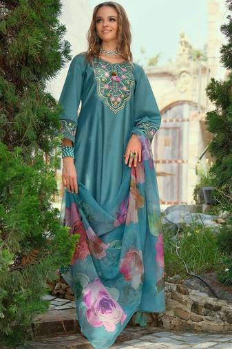 Women Ethnic Motifs Embroidered A-Line Kurta with Trousers & Dupatta