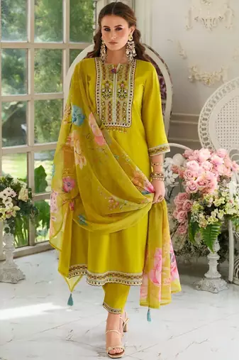 Women Embroidered Thread Work Kurta with Trousers & Dupatta