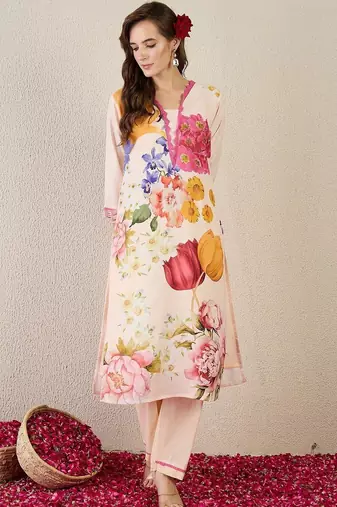 Women Floral Printed Regular Linen Kurta with Trousers & With Dupatta