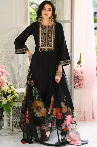 Women Ethnic Motifs Regular Sequinned Kurta with Trousers & With Dupatta