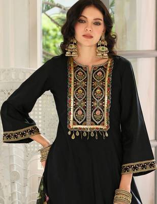 Women Ethnic Motifs Regular Sequinned Kurta with Trousers & With Dupatta 2