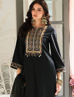 Women Ethnic Motifs Regular Sequinned Kurta with Trousers & With Dupatta 3