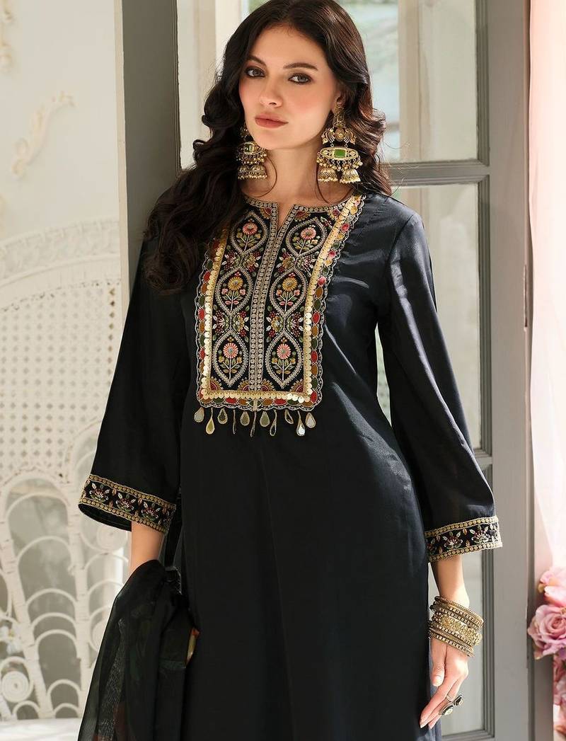 Women Ethnic Motifs Regular Sequinned Kurta with Trousers & With Dupatta