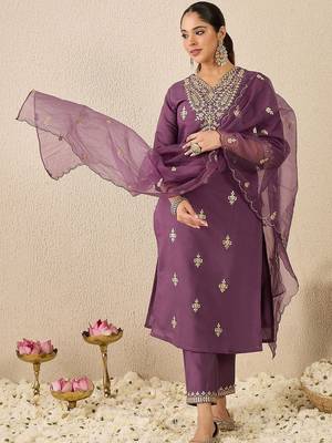 Women Embroidered Sequinned Regular Straight Kurta With Trousers & Dupatta 1