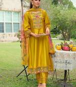 Floral Yoke Design Tie-Up Neck Mirror Work A-Line Kurta & Dupatta with Trousers
