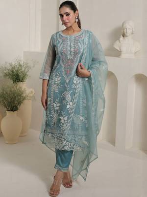 Floral Embroidered Thread Work Straight Kurta With Trousers & Dupatta 1