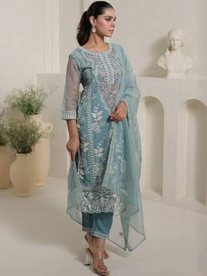 Floral Embroidered Thread Work Straight Kurta With Trousers & Dupatta 3