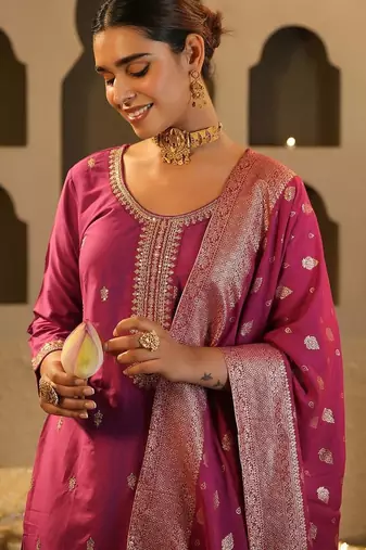 Ethnic Motifs Embroidered Thread Work Kurta with Trousers & Dupatta