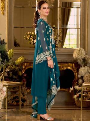 Women Ethnic Motifs Embroidered Kurta with Trousers & Dupatta 3