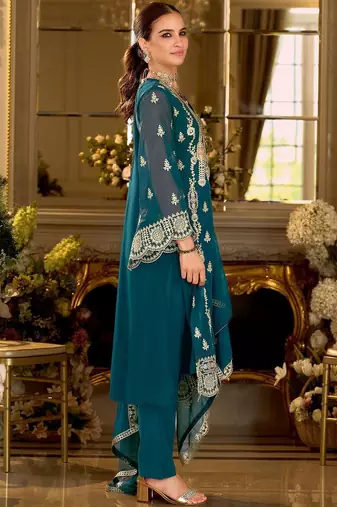 Women Ethnic Motifs Embroidered Kurta with Trousers & Dupatta