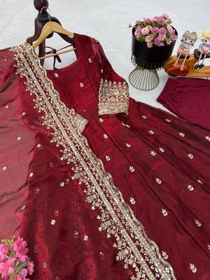 Maroon fendy silk embroidered stitched kurta set 4