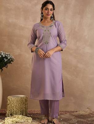 Women Ethnic Motifs Embroidered Regular Liva Kurta with Trousers & Dupatta 5