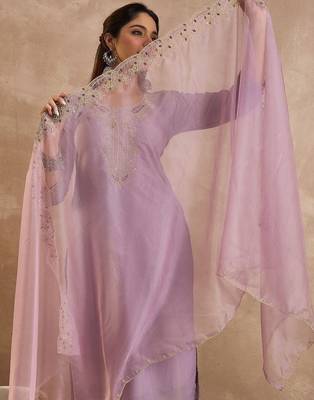 Women Ethnic Motifs Embroidered Regular Liva Kurta with Trousers & Dupatta 6