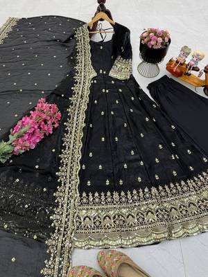 Black fendy silk embroidered stitched kurta set 3