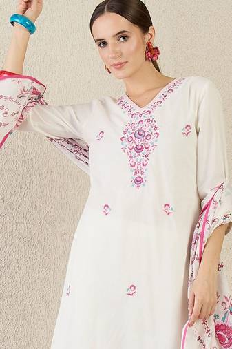 Ethnic Motifs Embroidered Thread Work  Cotton Kurta With Trouser & Dupatta
