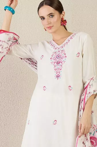 Ethnic Motifs Embroidered Thread Work Pure Cotton Kurta With Trouser & Dupatta