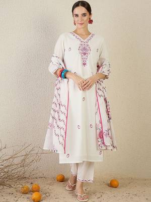 Ethnic Motifs Embroidered Thread Work Pure Cotton Kurta With Trouser & Dupatta 2
