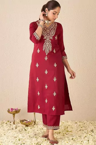 Ethnic Motifs Embroidered V-Neck Zari Straight Kurta With Trousers & Dupatta