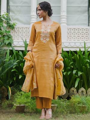 Ethnic Motifs Embroidered Straight Thread Work Kurta With Trouser & Dupatta 1