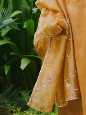 Ethnic Motifs Embroidered Straight Thread Work Kurta With Trouser & Dupatta 7
