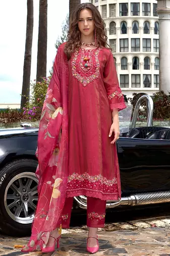 Women Floral Embroidered Kurta with Trousers & Dupatta