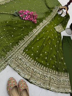 Green fendy silk embroidered stitched kurta set 1