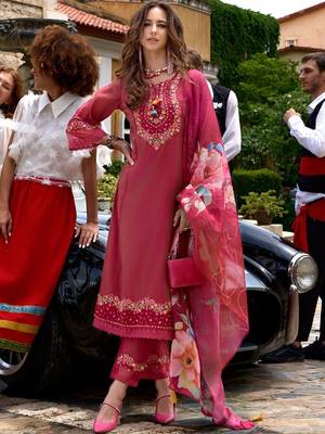 Women Floral Embroidered Kurta with Trousers & Dupatta 7