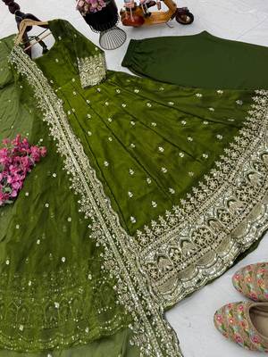 Green fendy silk embroidered stitched kurta set 2