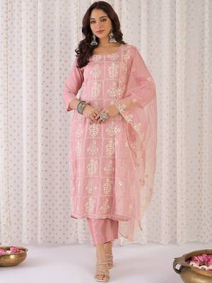 Ethnic Motifs Embroidered Regular Thread Work Kurta With Trouser And Dupatta 3