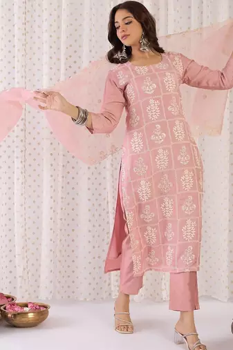 Ethnic Motifs Embroidered Regular Thread Work Kurta With Trouser And Dupatta
