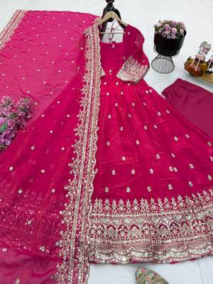 Pink fendy silk embroidered stitched kurta set 4