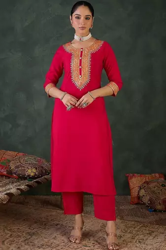 Ethnic Motifs Embroidered Straight Thread Work Kurta With Trouser & Dupatta