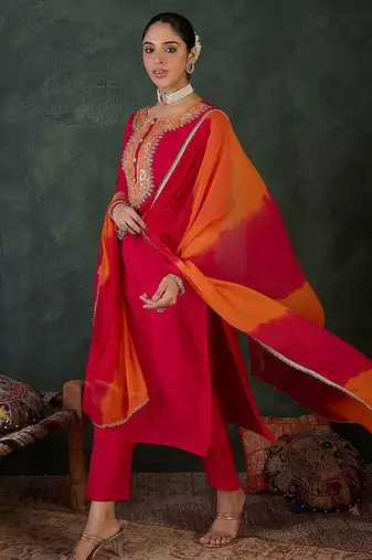 Ethnic Motifs Embroidered Straight Thread Work Kurta With Trouser & Dupatta