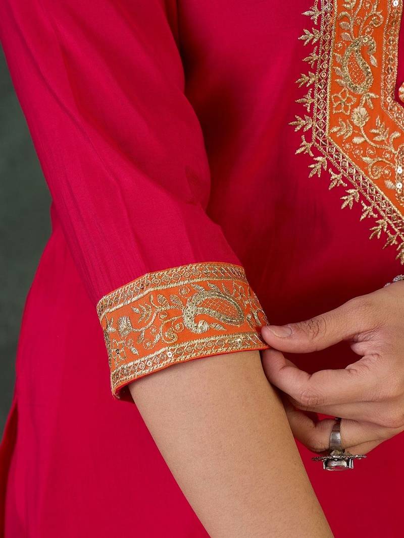Ethnic Motifs Embroidered Straight Thread Work Kurta With Trouser & Dupatta