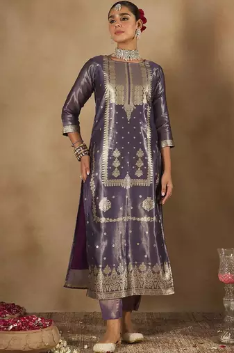 Women Ethnic Motifs Woven Design Kurta with Trousers & With Dupatta