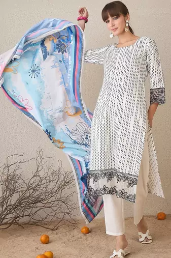 Women Geometric Printed Kurta with Trousers & Dupatta