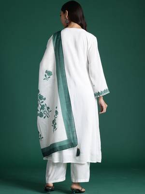 Women Floral Embroidered Regular Pure Cotton Kurta With Trousers & Dupatta 4