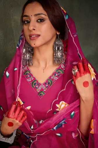 Women Floral Printed Cotton A-Line Kurta with Trousers & Dupatta