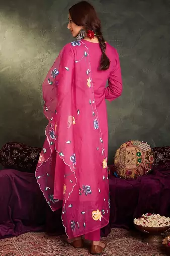 Women Floral Printed Cotton A-Line Kurta with Trousers & Dupatta