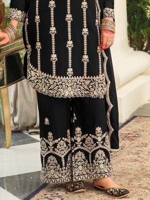 Women Ethnic Motifs Embroidered Kurta with Palazzo & Dupatta 7