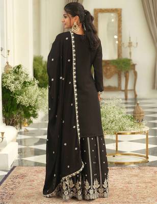 Ethnic Motifs Embroidered Chinon Straight Sequinned Kurta With Palazzos & Dupatta 4