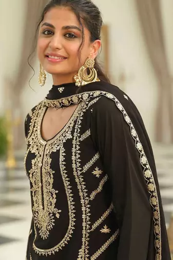 Ethnic Motifs Embroidered Chinon Straight Sequinned Kurta With Palazzos & Dupatta