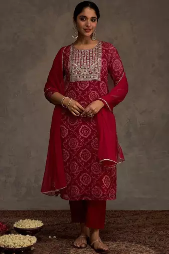 Women Ethnic Motifs Embroidered Kurta with Trousers & Dupatta