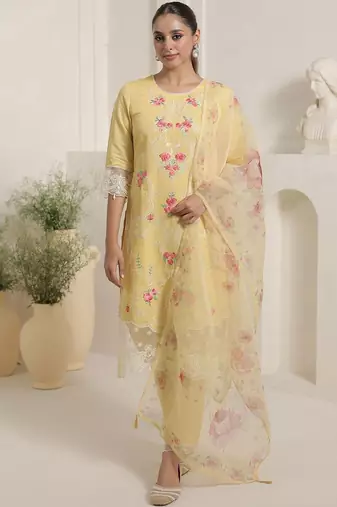 Floral Embroidered Thread Work Straight Kurta & Trousers With Dupatta