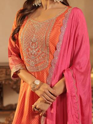 Bandhani Printed Straight Sequinned Kurta With Trousers & Dupatta 5