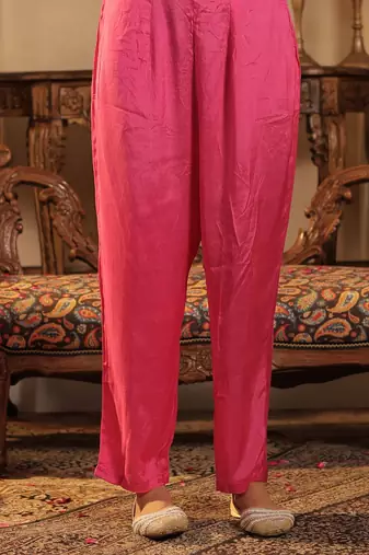 Bandhani Printed Straight Sequinned Kurta With Trousers & Dupatta