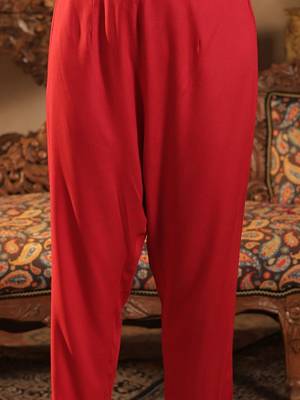 Women Floral Embroidered Regular Kurta With Trousers & With Dupatta 7