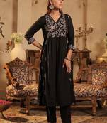Floral Embroidered Pleated V-Neck Thread Work A-Line Kurta with Trousers