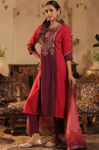 Women Solid Kurta with Trousers & Dupatta
