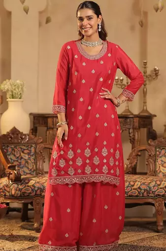 Ethnic Motifs Embroidered Straight Chinon Kurta & Palazzos With Dupatta